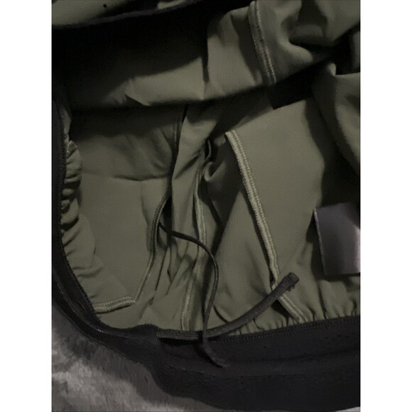 XL NoBull Men's Lite Split Short 5" in Green - Picture 3 of 7